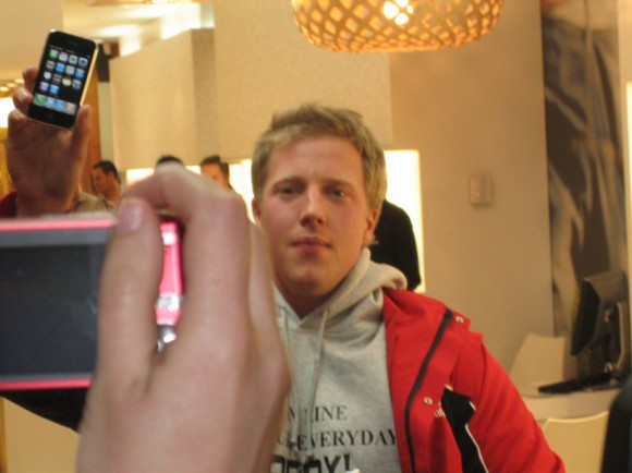 The 1st one who get iPhone 3G